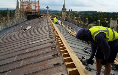 7-Venting-the-ridge-and-first-fixings-into-the-new-timber.jpg